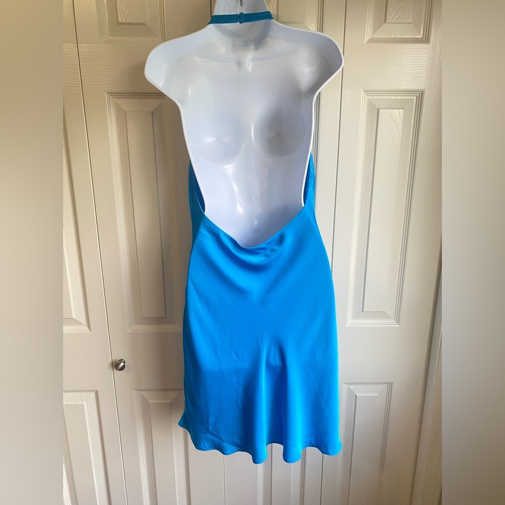 NWT Aritzia Wilfred Audience Satin halterneck mini dress - Picture 11 of 14